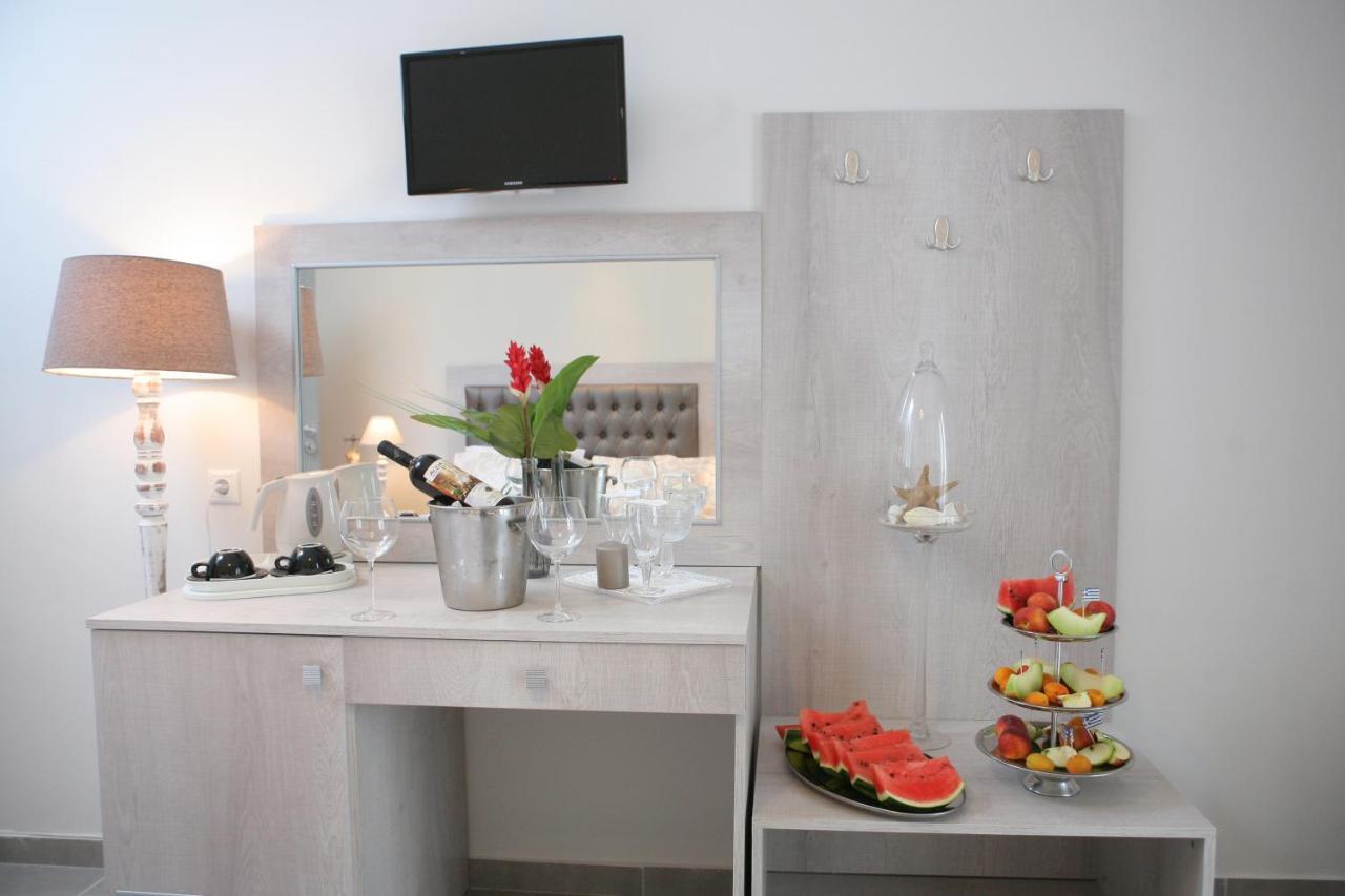 Aqua Mare Hotel Nea Kallikrateia Esterno foto